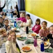 Ferienbetreuung-Winterferien-Ferienfreizeit-DJH Essen-Mittagspause