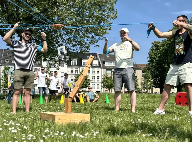 JGA Duesseldorf-JGA Battle-JGA Schlag den Braeutigam-JGA Events Duesseldorf