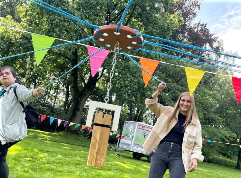 JGA Schlag die Braut - JGA Ideen - JGA Koeln - Junggesellinnenabschied JGA Schlag die Braut - JGA Ideen - JGA Koeln - Junggesellinnenabschied