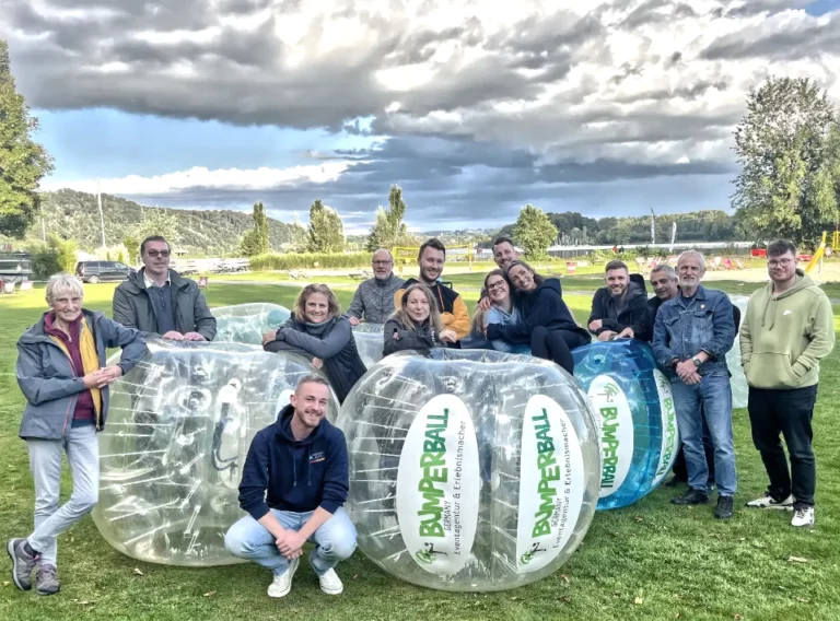 BumperBall-Bubbleball-Teambuilding Essen-Teamevent-Sommerfest-Firmenfeier-Bubble Soccer BumperBall-Bubbleball-Teambuilding Essen-Teamevent-Sommerfest-Firmenfeier-Bubble Soccer