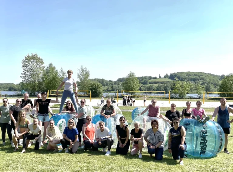 BumperBall Outdoor-Bubbleball-Teambuilding-Teamevent Essen-Sommerfest-Firmenfeier-Bubble Soccer-Teamtag