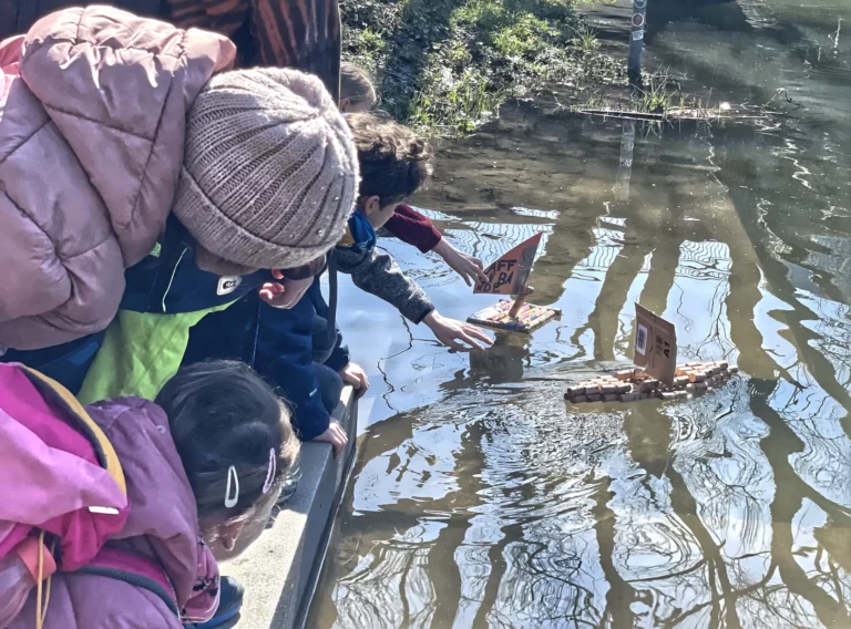 Flossbau-Teamwettbewerb-Ferienbetreuung Essen-Ferienfreizeit Essen Flossbau-Teamwettbewerb-Ferienbetreuung Essen-Ferienfreizeit Essen