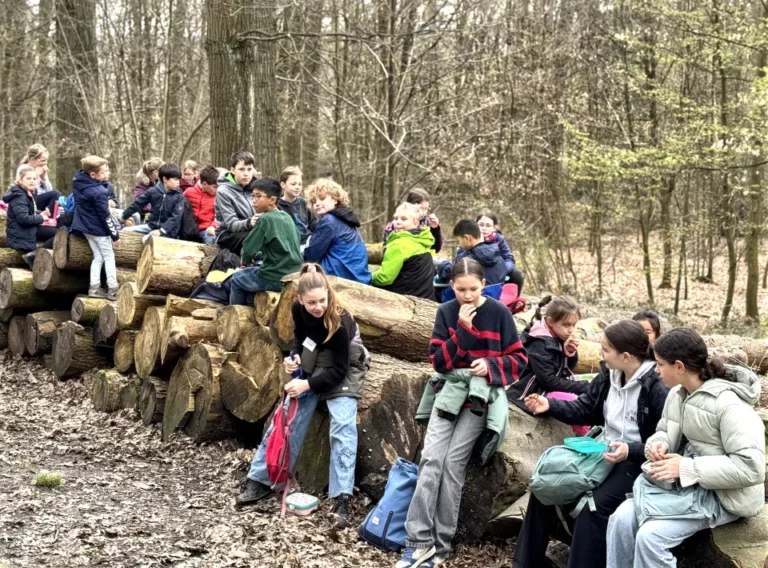 Fruehstueckspause-Ferienbetreuung Essen-Ferienfreizeit Essen Fruehstueckspause-Ferienbetreuung Essen-Ferienfreizeit Essen