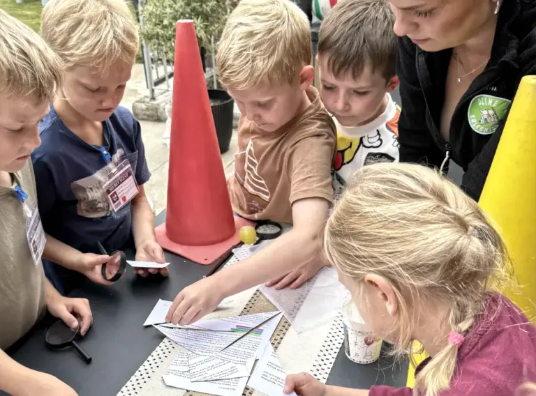 Schatzsuche-Kindergeburtstag-Detektivspiel-Schnitzeljagd Schatzsuche-Kindergeburtstag-Detektivspiel-Schnitzeljagd