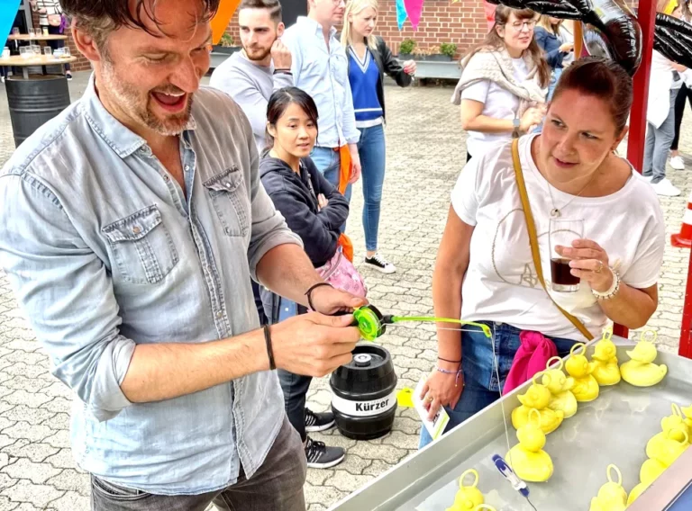 Sommerfest-Teambuilding-Firmenfeier-Eventagentur-Teamevent-Jahrmarkt-Entenangeln Sommerfest-Teambuilding-Firmenfeier-Eventagentur-Teamevent-Jahrmarkt-Entenangeln