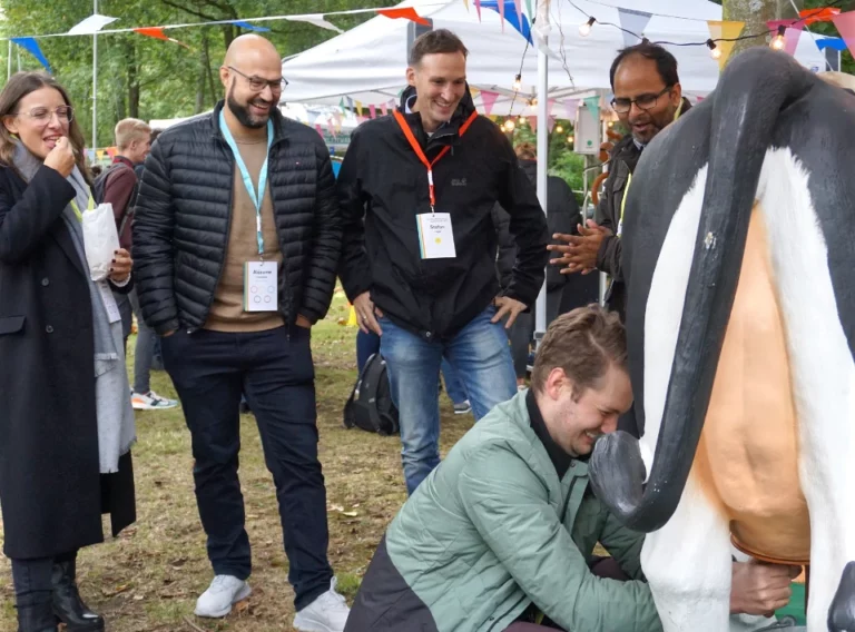 Sommerfest-Teambuilding-Firmenfeier-Eventagentur-Teamevent-Jahrmarkt-Kuhmelken Sommerfest-Teambuilding-Firmenfeier-Eventagentur-Teamevent-Jahrmarkt-Kuhmelken