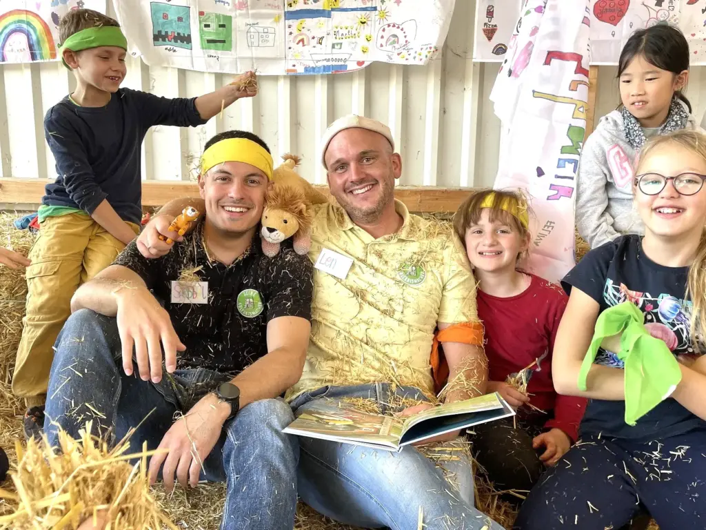 Ferienbetreuung in Essen – Kinder werden gemeinsam liebevoll und zuverlässig betreut.